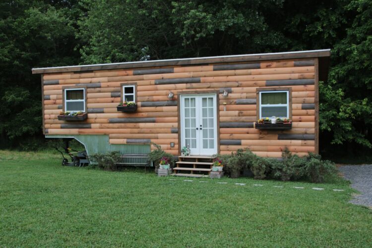 Exterior Front View - Nomad’s Nest by Wind River Tiny Homes