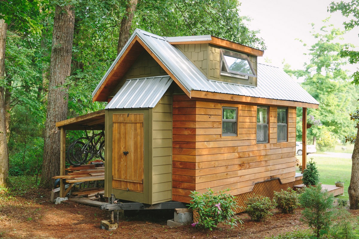 Exterior Storage - Wind River Bungalow