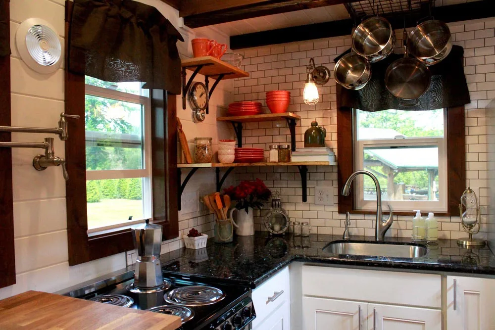Kitchen sink and electric range - Craftsman by Tiny Heirloom