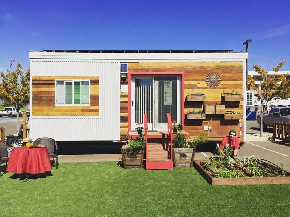 196 sq.ft. Tiny House by Fresno State