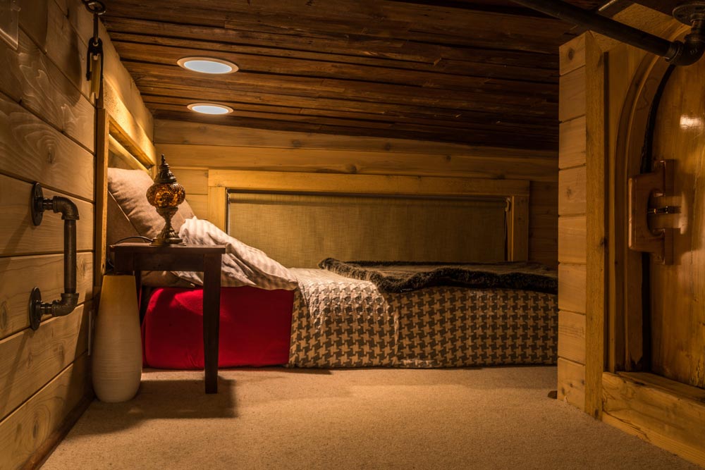 Bedroom loft - Shangri-Little at Live A Little Chatt