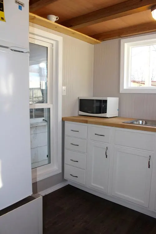 Kitchen Cabinets - Chic Shack by Mini Mansions
