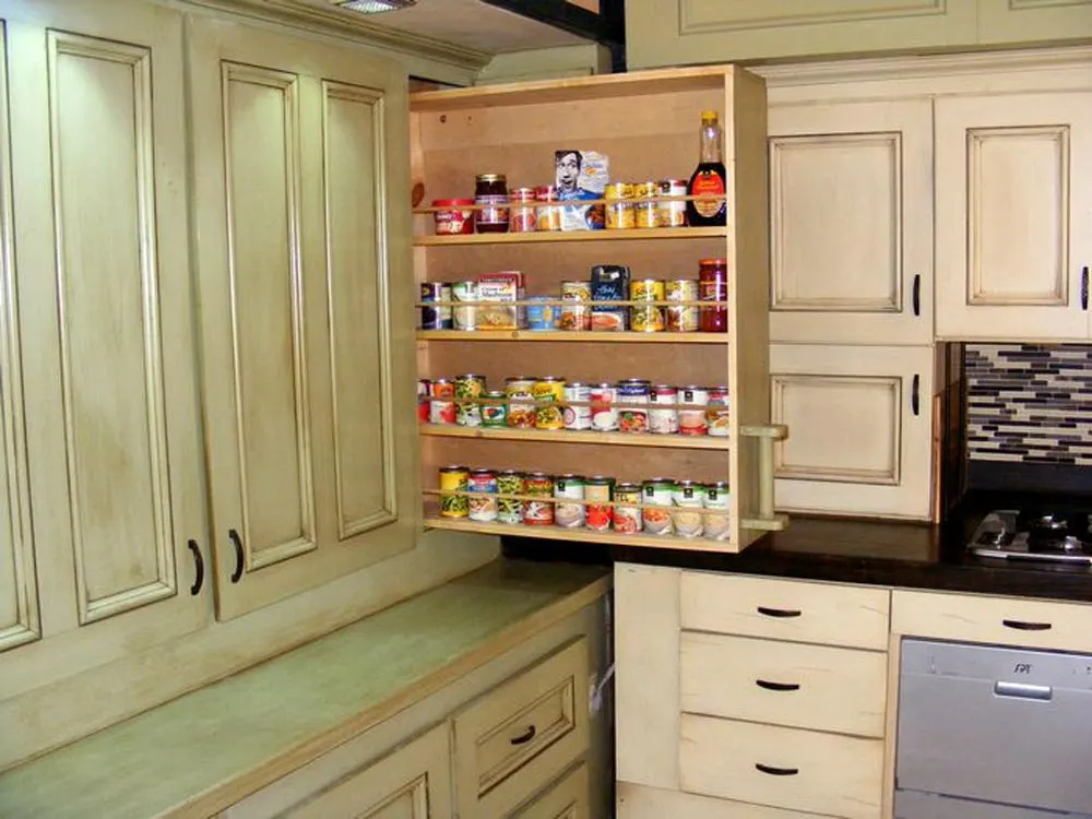 Two Pantries - DS 400 by Tiny By Design
