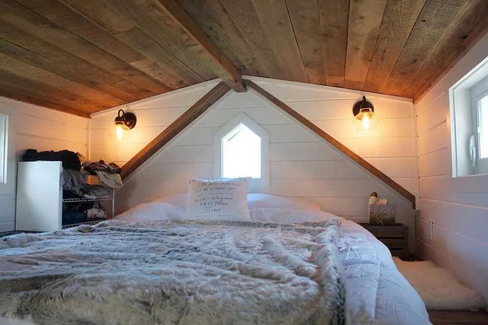 Bedroom Loft - Modern Farmhouse by Liberation Tiny Homes