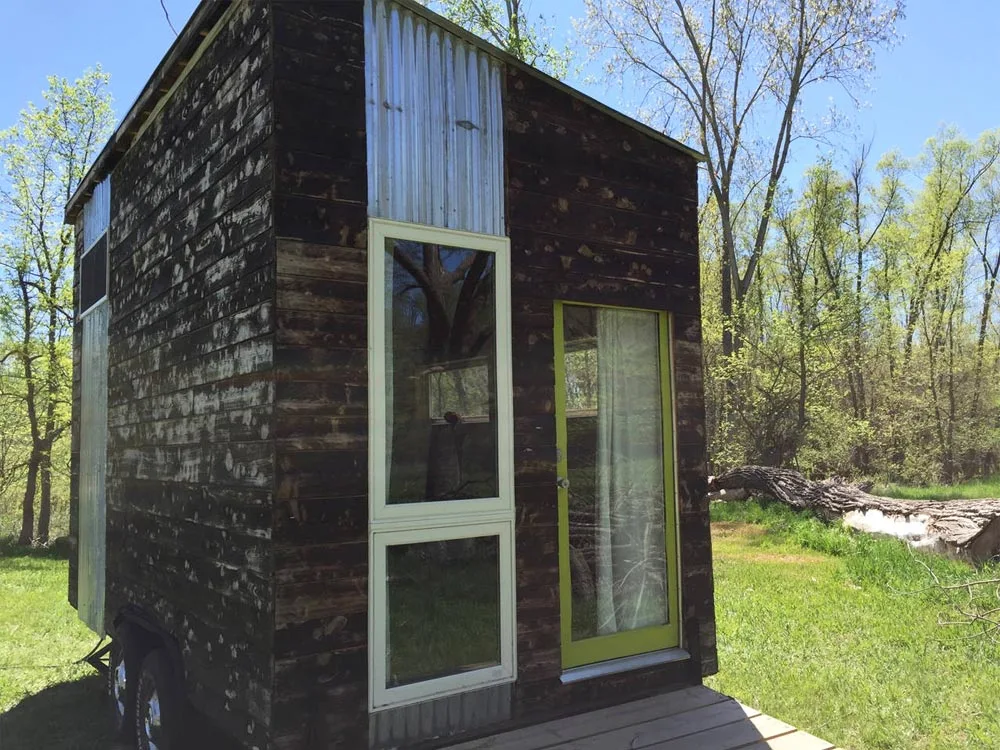 Airbnb Rental - Modern Tiny House in Gretna, NE