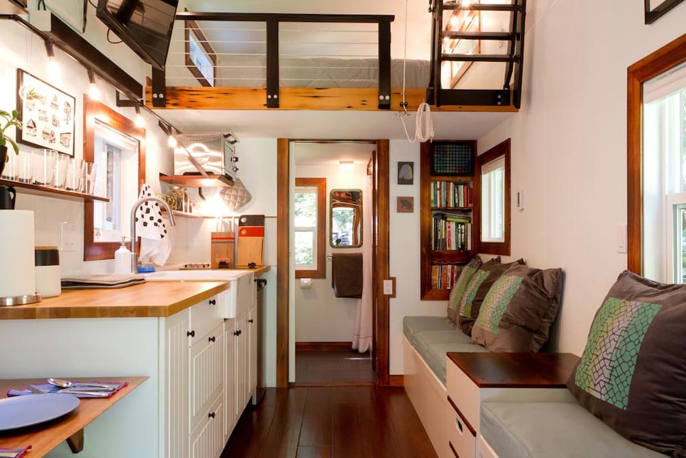 Makers Tiny  House  on Guemes Island Tiny  Living 