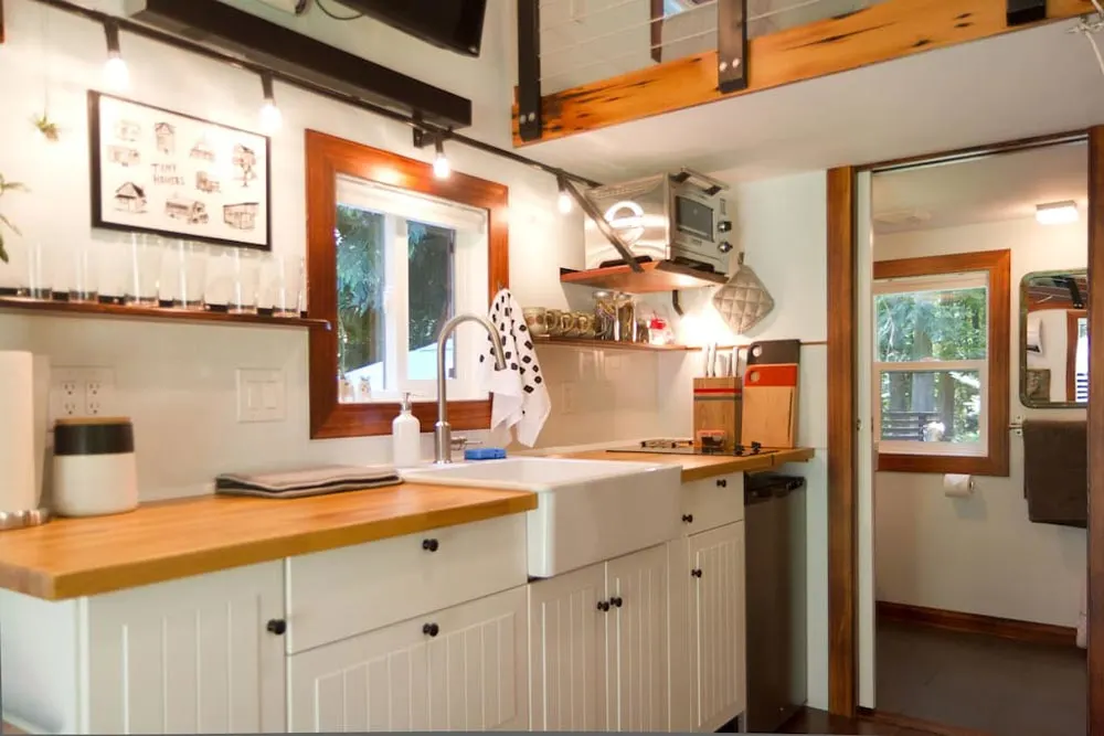 Kitchen with farm sink - Makers Tiny House on Guemes Island