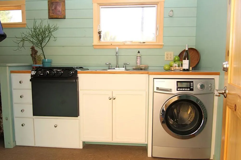 Kitchen w/ Washer/Dryer - 5th Wheel Tiny House by Ken Leigh