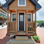 Mountaineer by Tiny House Building Company