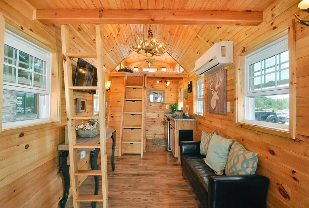 Living room - Mountaineer by Tiny House Building Company