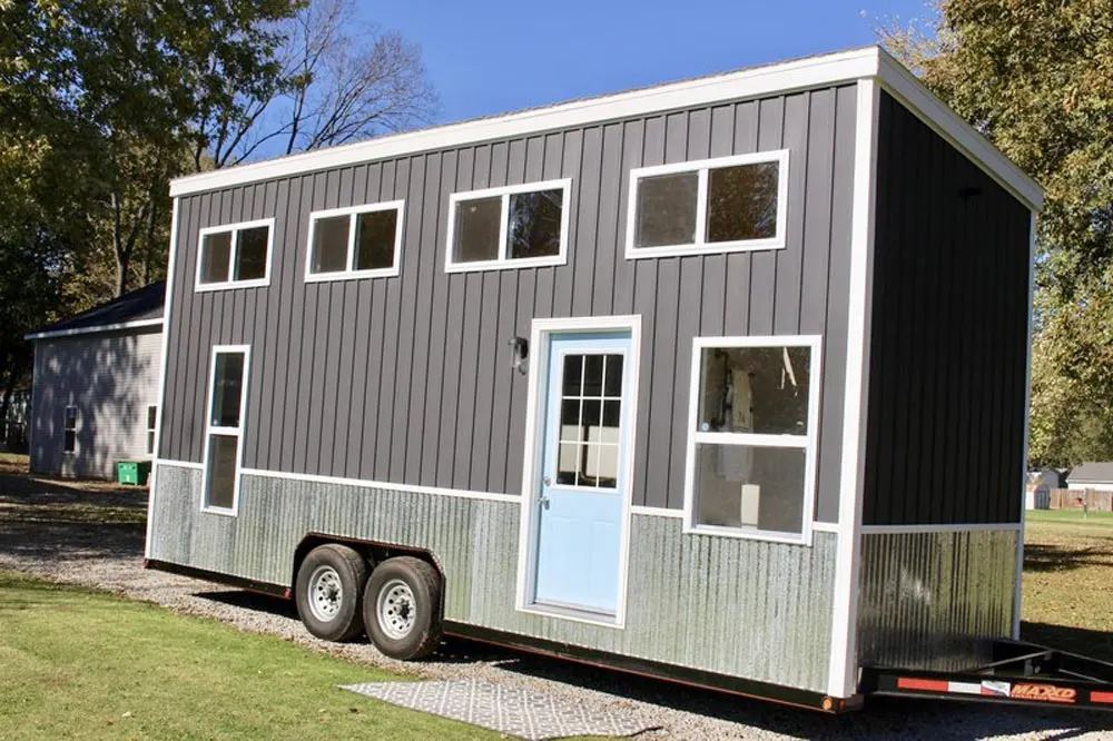 24' Tiny House - Relax Shack by Mini Mansions