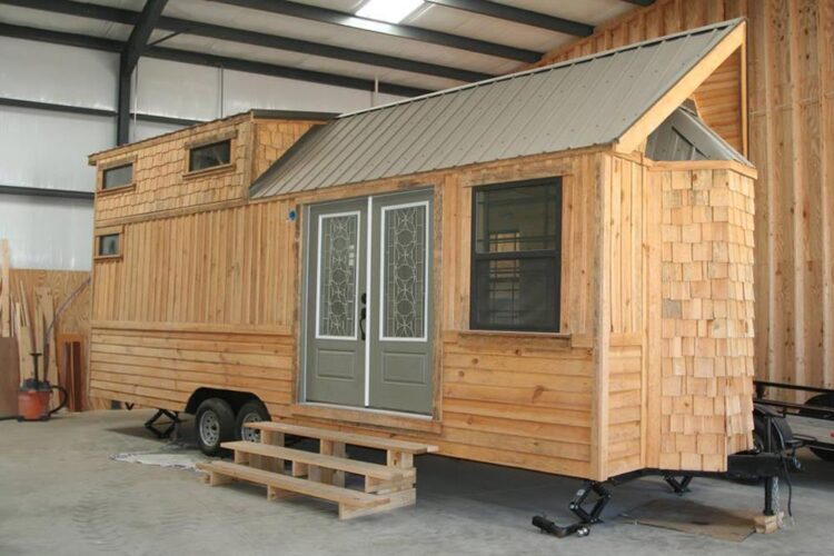 260 sq.ft. Tiny House - Southeastern Tiny Homes