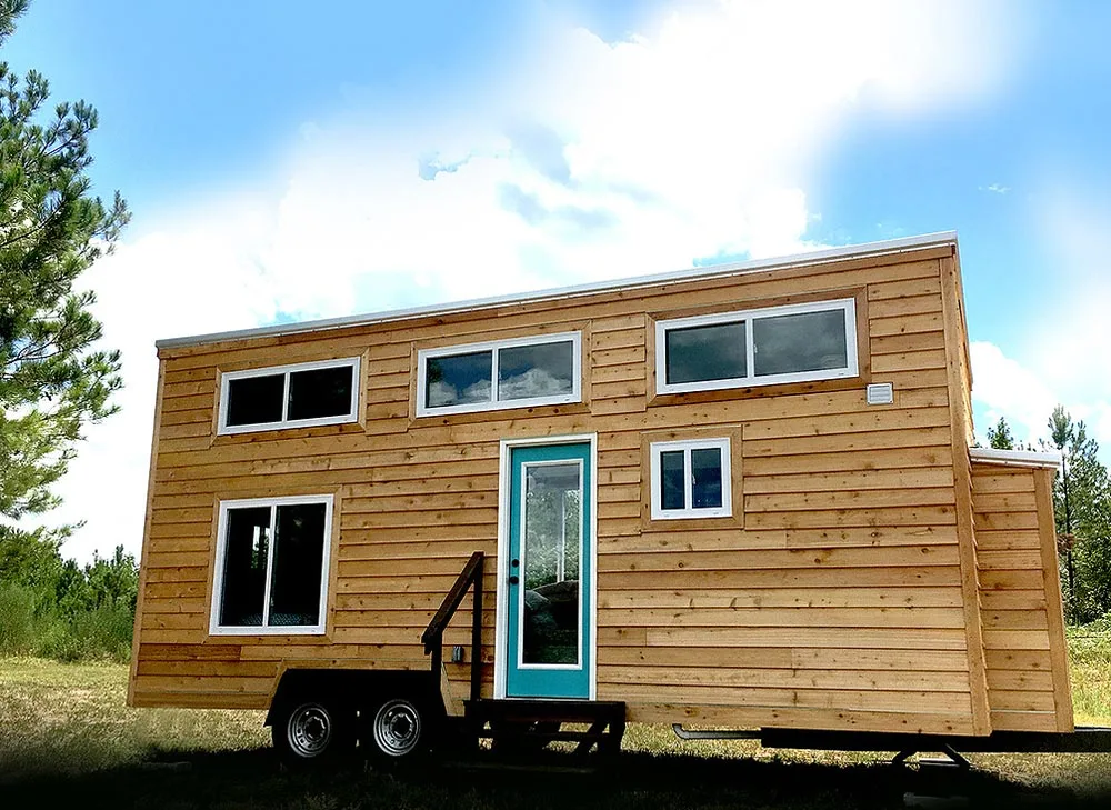 24' Tiny House on Wheels - Youngstown by Harmony Tiny Homes