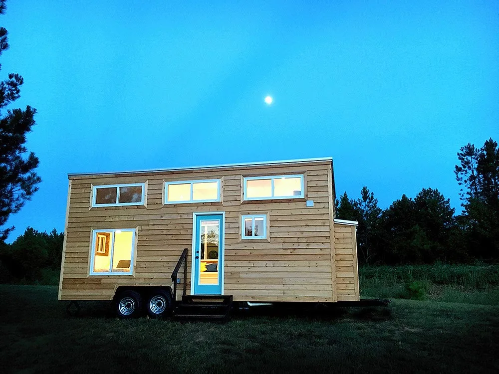 270 sq.ft. Tiny House on Wheels - Youngstown by Harmony Tiny Homes