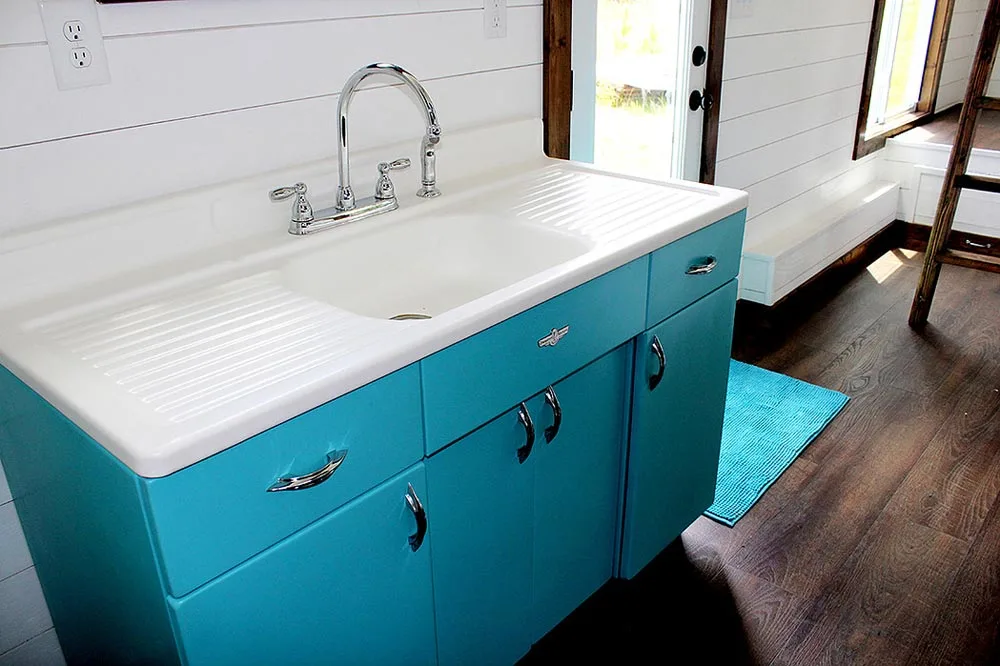 Fully restored vintage 1940s sink - Youngstown by Harmony Tiny Homes