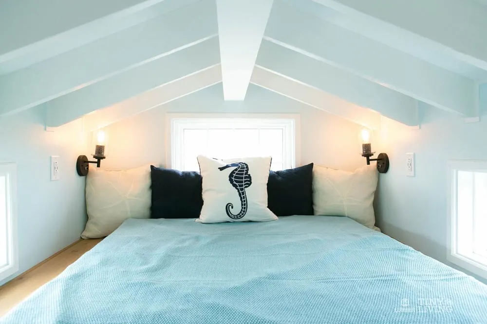 Bedroom Loft - Blue Shonsie by 84 Lumber