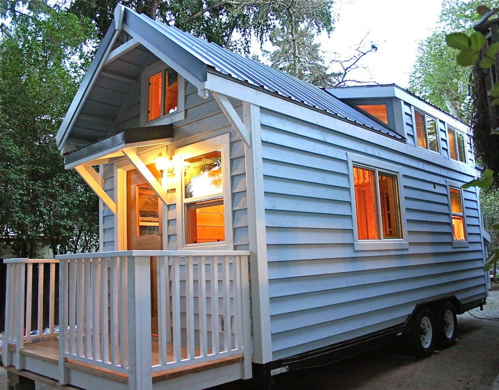 Cape Cod by Molecule Tiny Homes