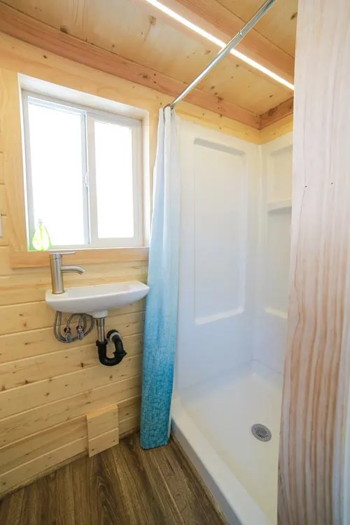 Shower & Sink - Mansion Jr by Uncharted Tiny Homes