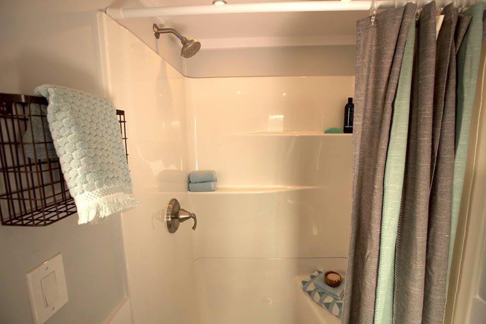 Shower - Notarosa by Bantam Built