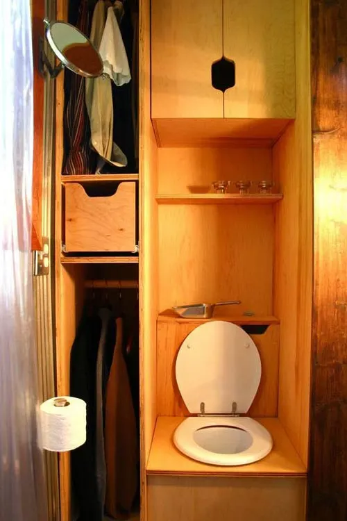 Bathroom - Tall Man's Tiny House