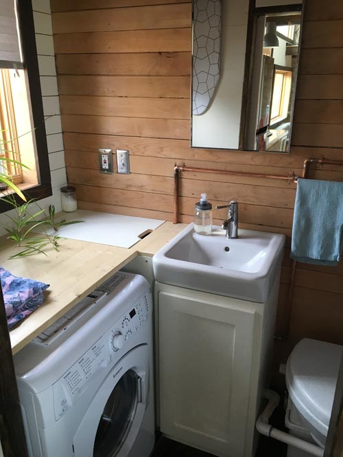 Bathroom - Tanlers Tiny House