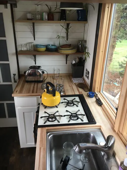 Butcher Block Counter - Tanlers Tiny House