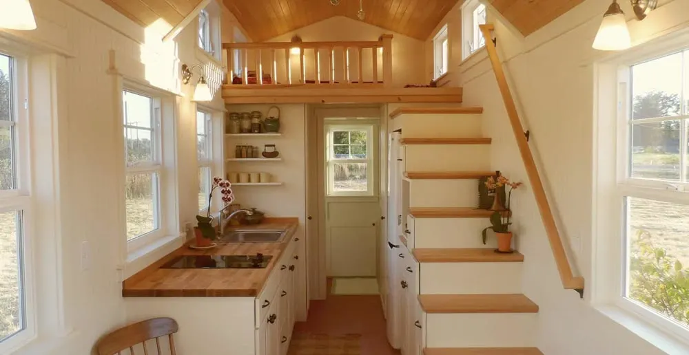 Kitchen - Unita by Oregon Cottage Company