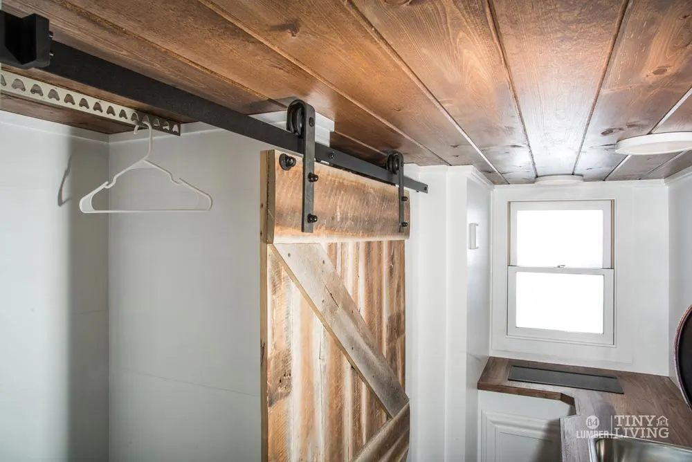Custom Barn Door - Roving by 84 Lumber