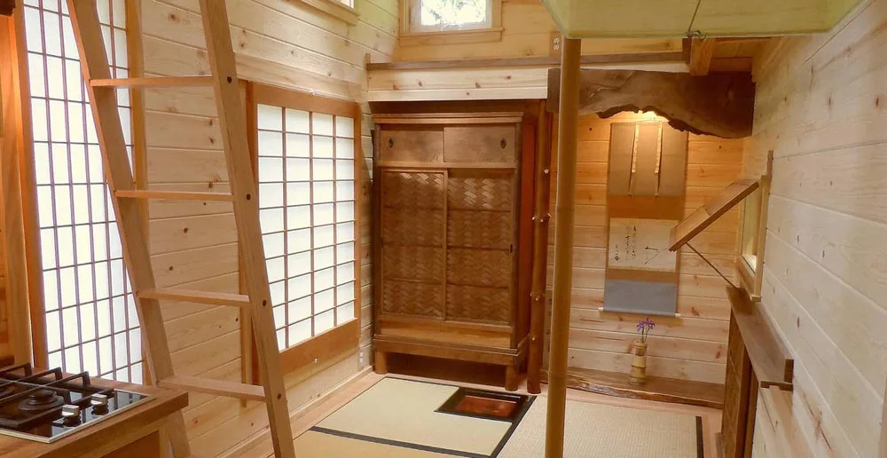 Interior View - Tea House by Oregon Cottage Company