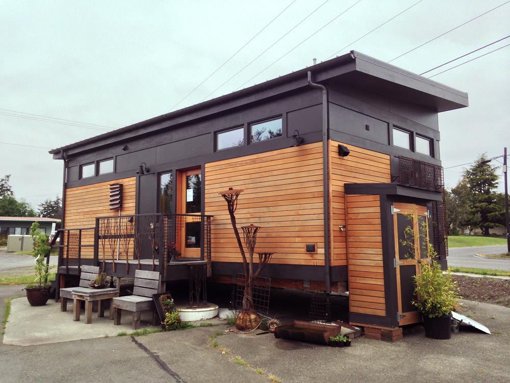 Sustainable Tiny House - Waterhaus by Greenpod Development