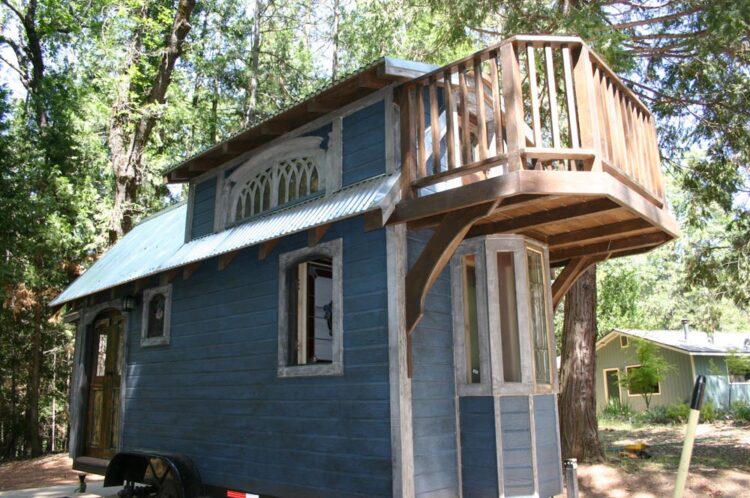 1904 by Molecule Tiny Homes