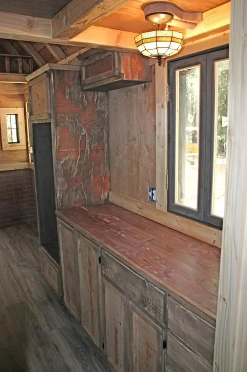 Kitchen Counter - 1904 by Molecule Tiny Homes