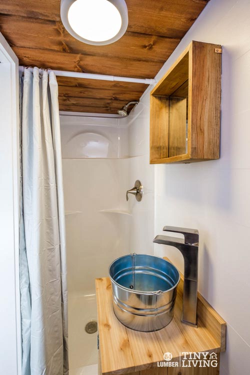 Bathroom Sink - Countryside by 84 Lumber