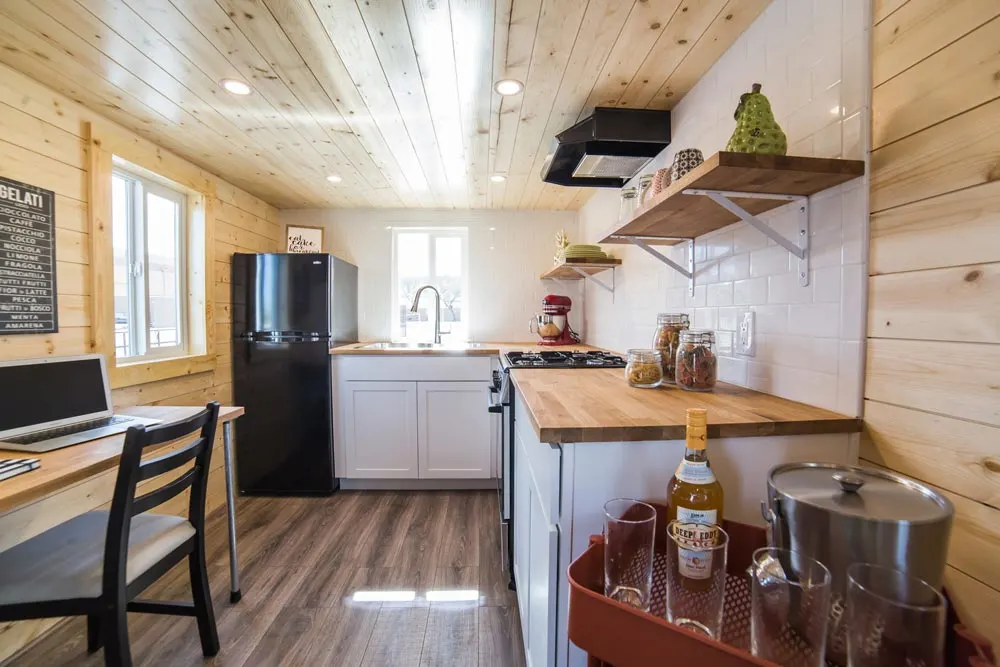 L-Shaped Kitchen - Mansion Elite by Uncharted Tiny Homes