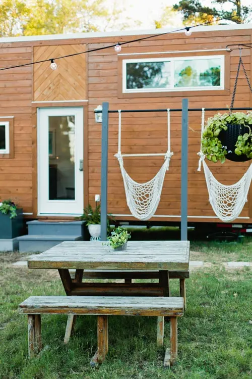 Hammocks & Table - Golden by American Tiny House