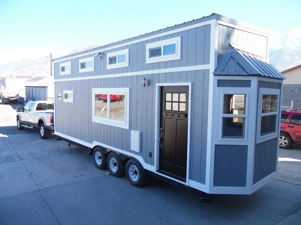 Bay Window - 27' Off Grid by Upper Valley Tiny Homes