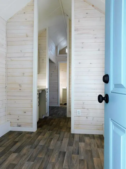 Entryway - Little Shack Out Back by Tiny Idahomes