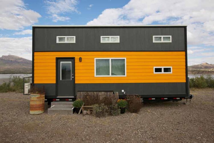 Retro Garage House by Southwest Tiny Homes