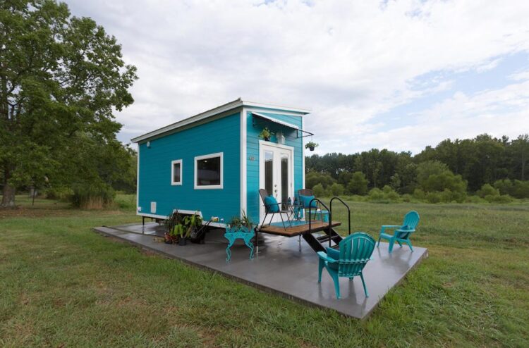 Nixie by Tiny House Chattanooga