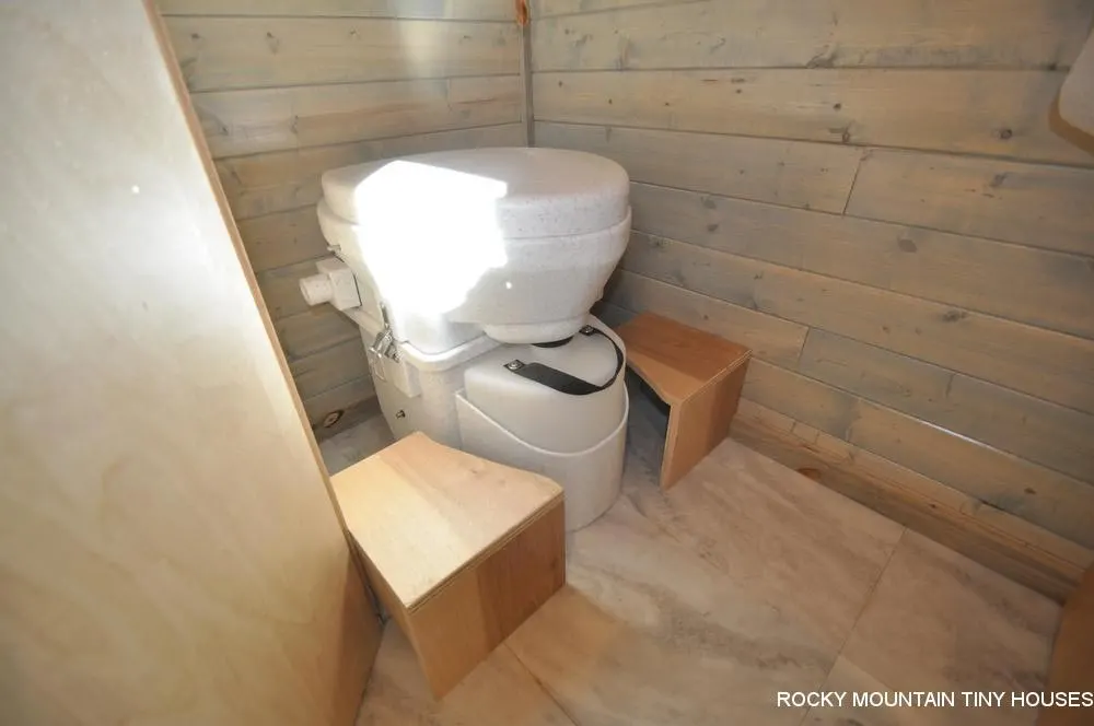Composting Toilet - Ol' Berthoud Blue by Rocky Mountain Tiny Houses
