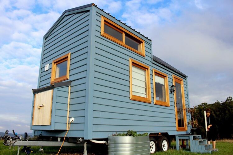 Colonial Blue by Wagonhaus