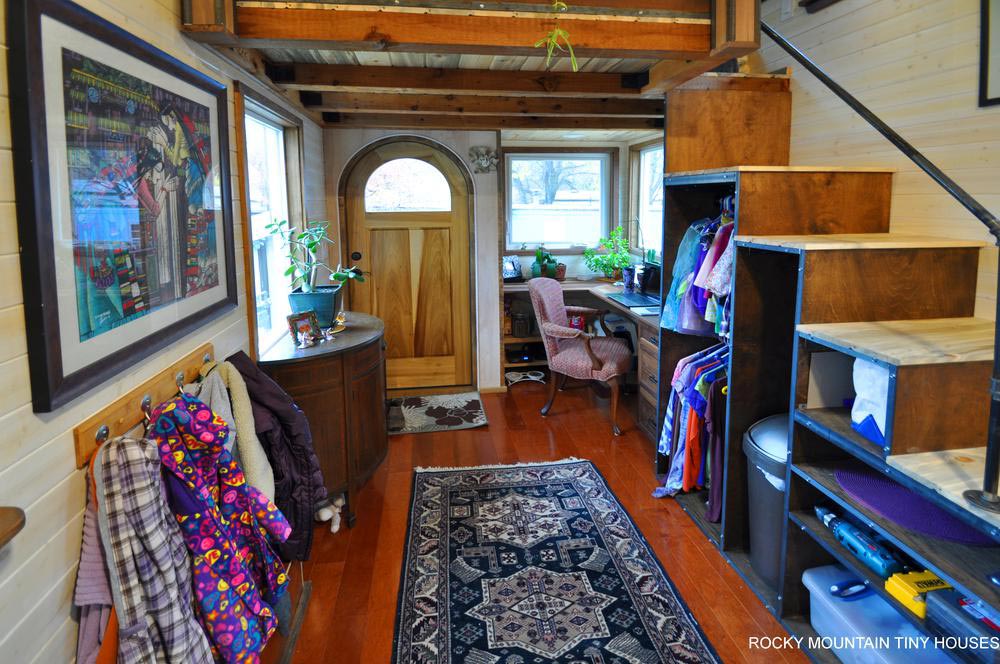 Boog Boven de Deur Office Nook - Red Mountain door het Rocky Mountain Kleine Huizen