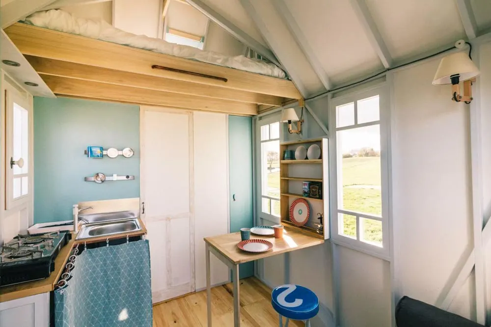 Kitchen & Dining - Cahute Tiny House