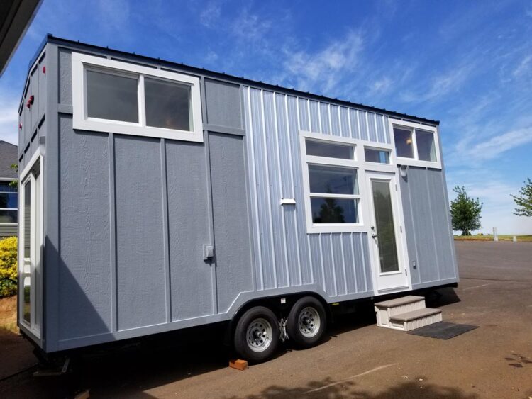 Mt. Hood by Tiny Mountain Houses
