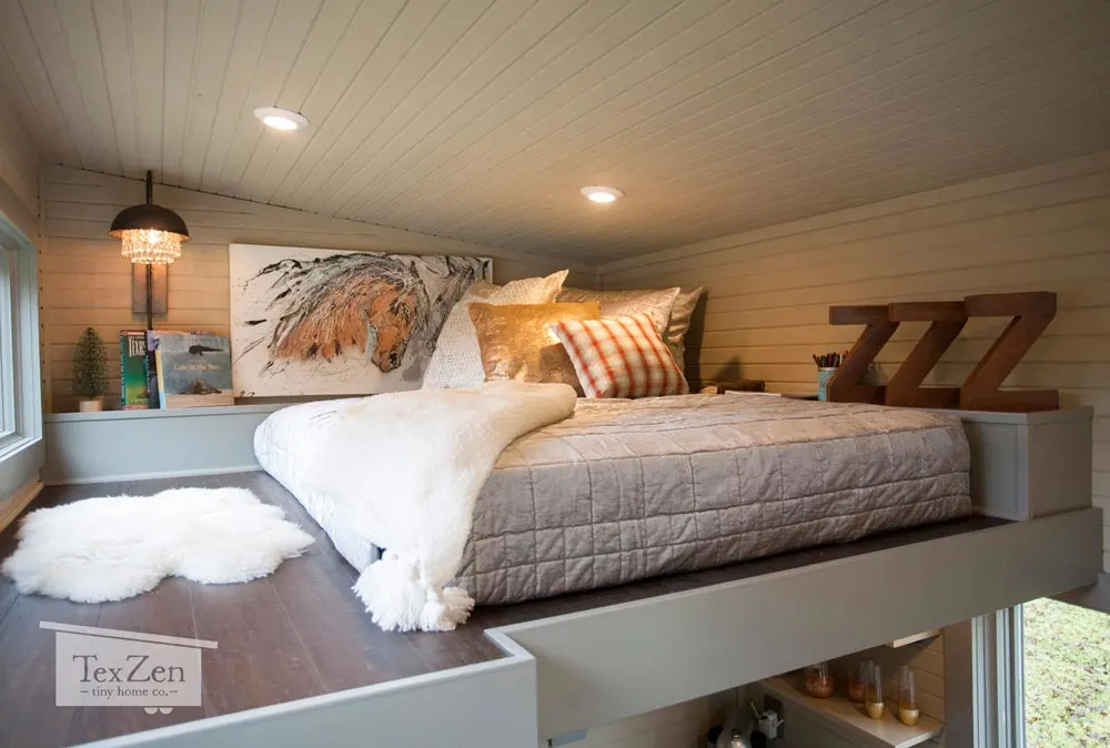 Bedroom Loft - Single Loft by TexZen Tiny Home Co.