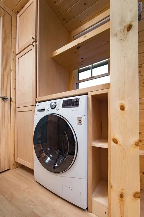 Washer/Dryer Combo - Tradition by Escape Traveler
