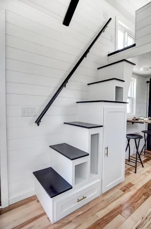Storage Stairs - Kokosing 2 by Modern Tiny Living