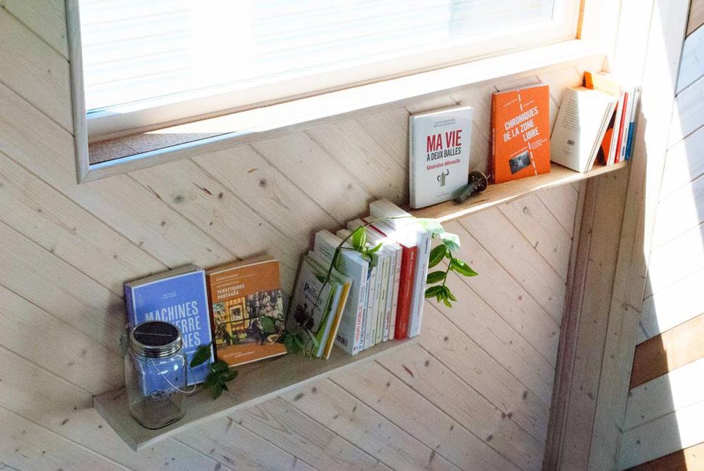 Bookshelf - TinyBox by Association La Manufacturette