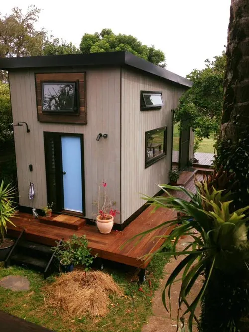 Tiny House Deck - Australian Zen Tiny Home