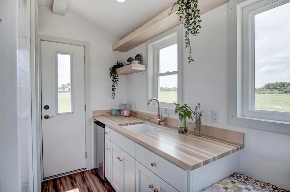 102-Square-Foot Tiny House - Nugget by Modern Tiny Living